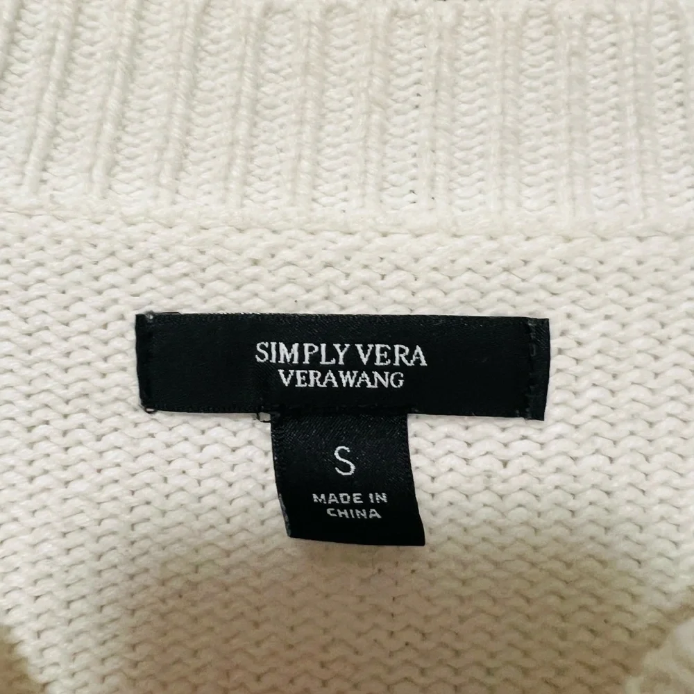 Simply Vera Vera Wang White Cable Knit Sweater
